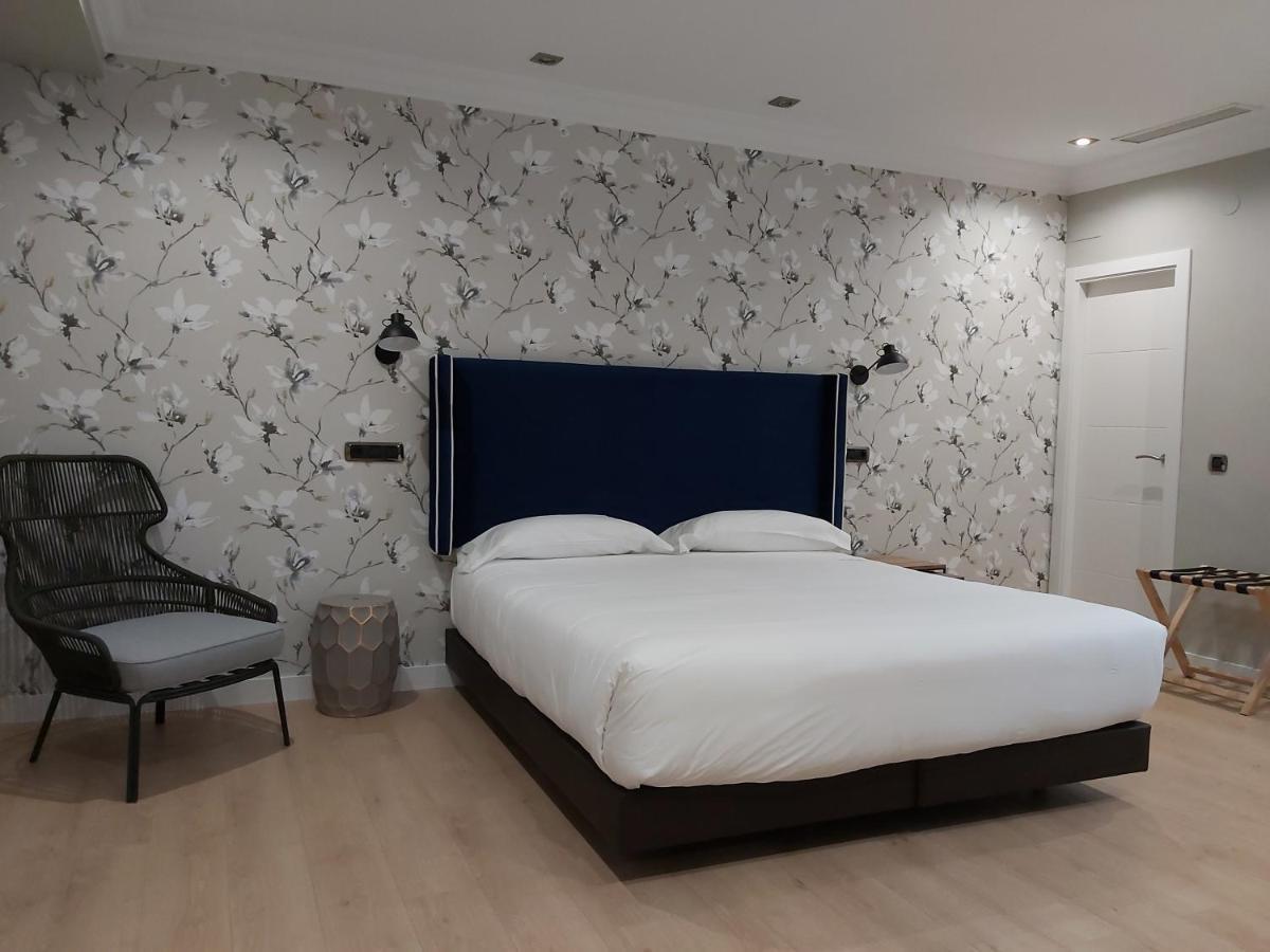 Micampus Burgos Centro Student Residence Ngoại thất bức ảnh